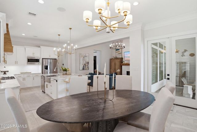 311 Harvest Creek Lane, Lafayette, LA 70508