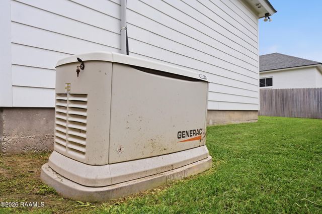 311 Harvest Creek Lane, Lafayette, LA 70508