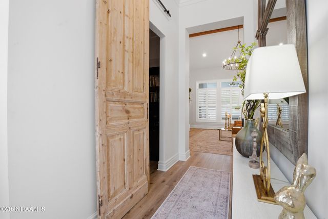 311 Harvest Creek Lane, Lafayette, LA 70508