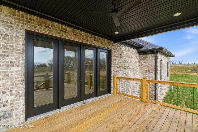 329 Whelan Way, Fisherville, KY 40023