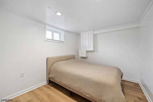 101 John St, Clifton City, NJ 07013