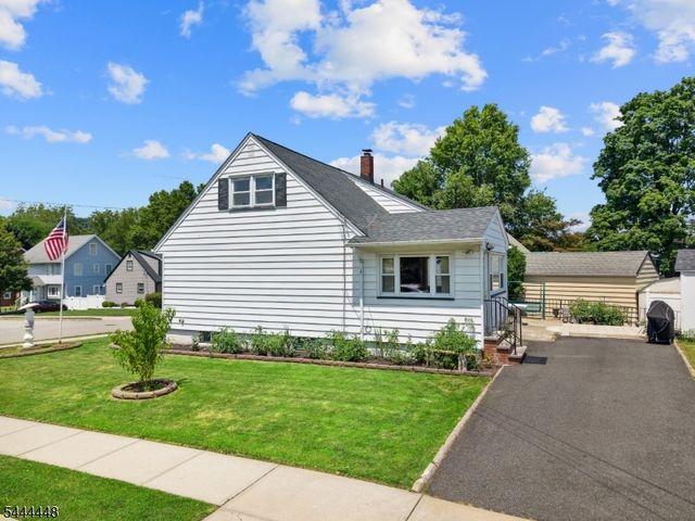 101 John St, Clifton City, NJ 07013