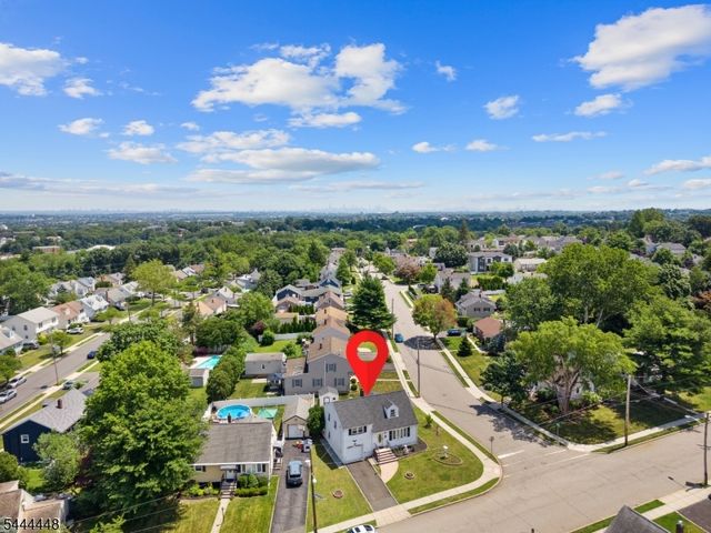 101 John St, Clifton City, NJ 07013