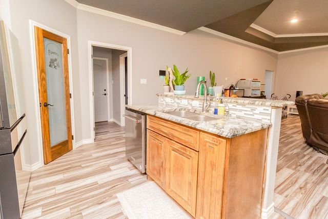 1802 Big Easy St, Odessa, TX 79765