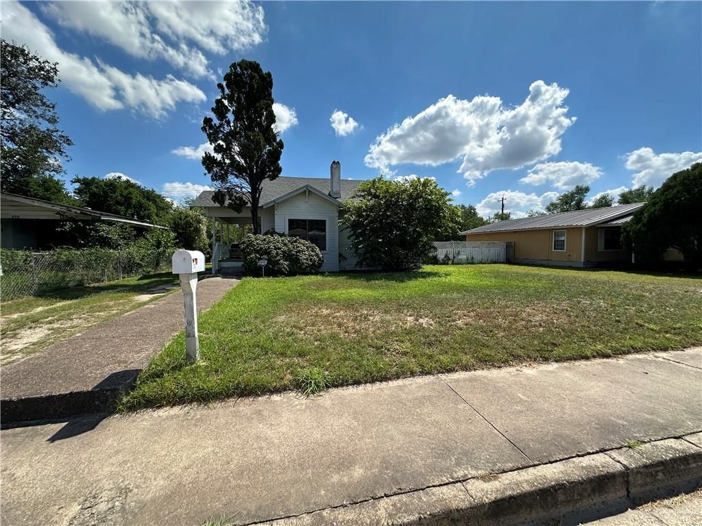 210 S 11th S Street, Donna, TX 78537