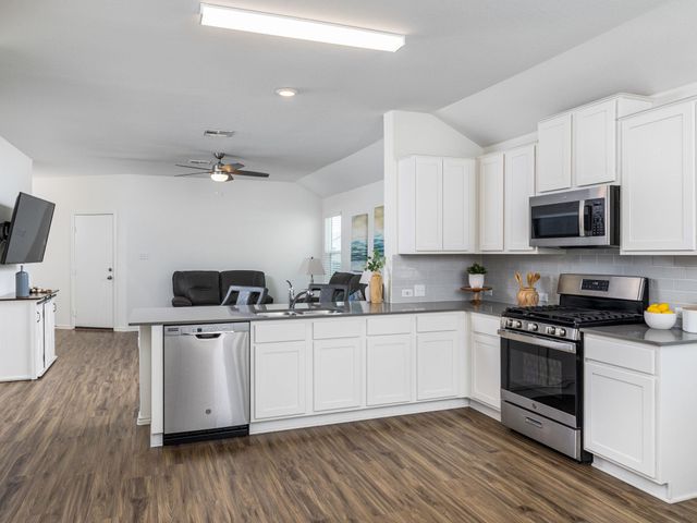 200 High Plains PASS, Liberty Hill, TX 78642