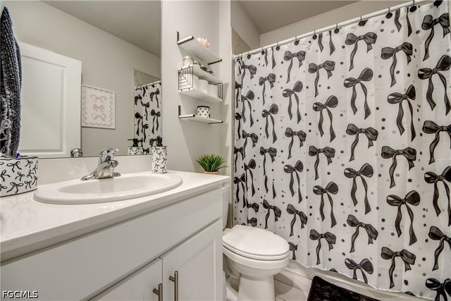 2532 NW 7th ST, Cape Coral, FL 33993