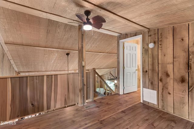 236 Beech Street, Sneedville, TN 37869