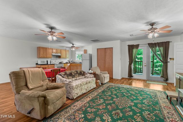 236 Beech Street, Sneedville, TN 37869