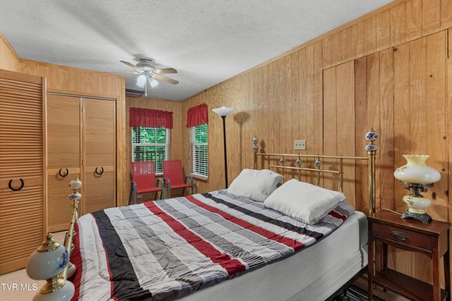 236 Beech Street, Sneedville, TN 37869