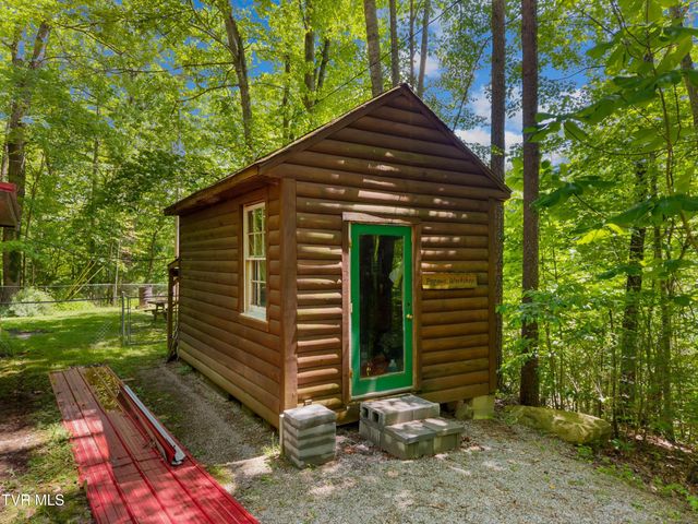 236 Beech Street, Sneedville, TN 37869