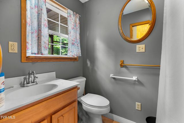 236 Beech Street, Sneedville, TN 37869