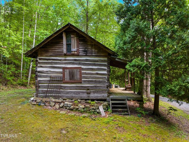 236 Beech Street, Sneedville, TN 37869