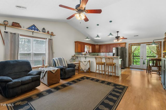 236 Beech Street, Sneedville, TN 37869