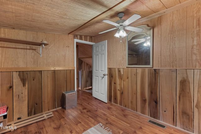 236 Beech Street, Sneedville, TN 37869