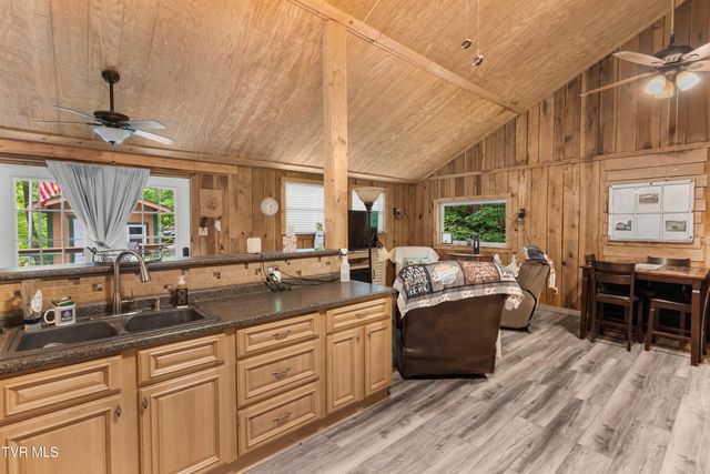 236 Beech Street, Sneedville, TN 37869