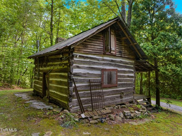 236 Beech Street, Sneedville, TN 37869