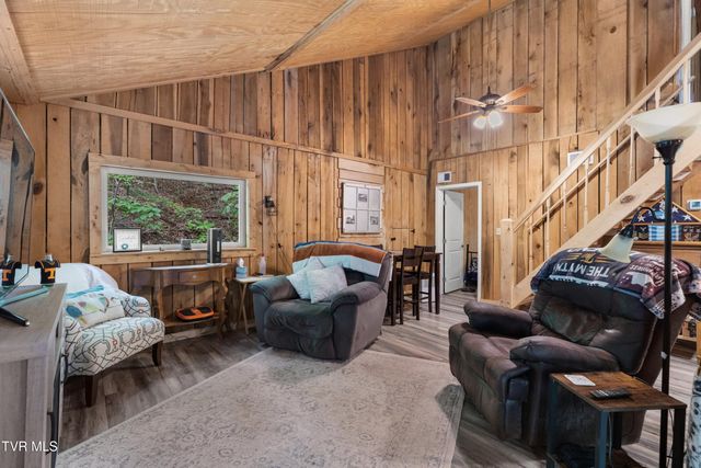 236 Beech Street, Sneedville, TN 37869