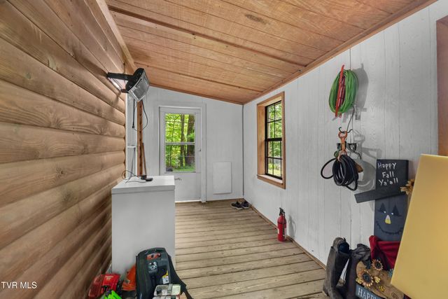 236 Beech Street, Sneedville, TN 37869