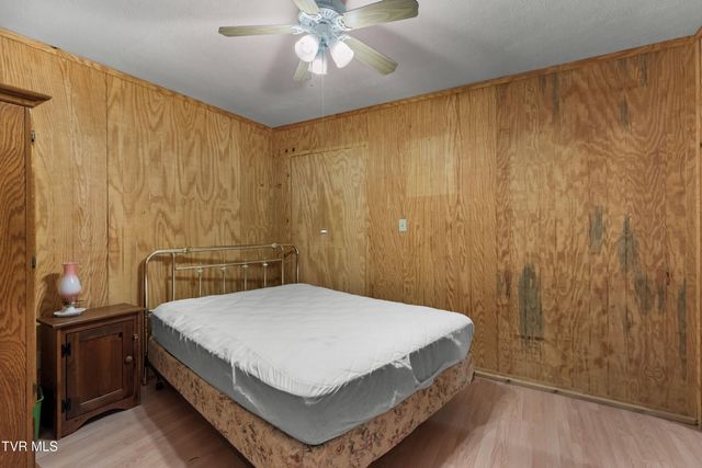 236 Beech Street, Sneedville, TN 37869