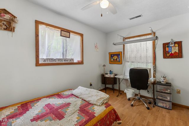 236 Beech Street, Sneedville, TN 37869