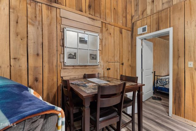 236 Beech Street, Sneedville, TN 37869