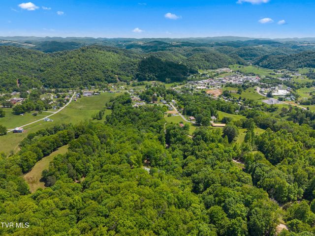 236 Beech Street, Sneedville, TN 37869