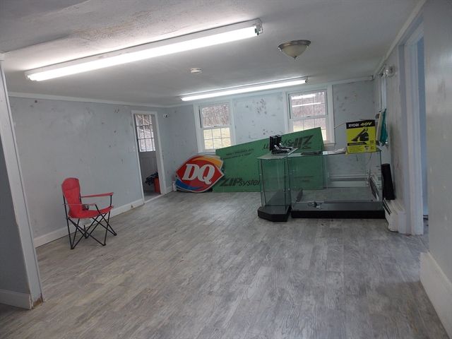 150 Framingham Rd, Southborough, MA 01772