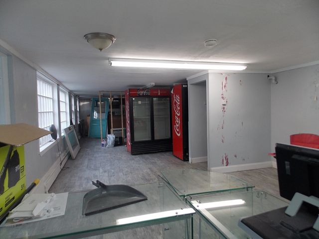 150 Framingham Rd, Southborough, MA 01772