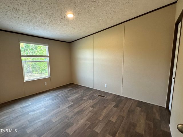 148 Walker Cemetery Road, Bulls Gap, TN 37711