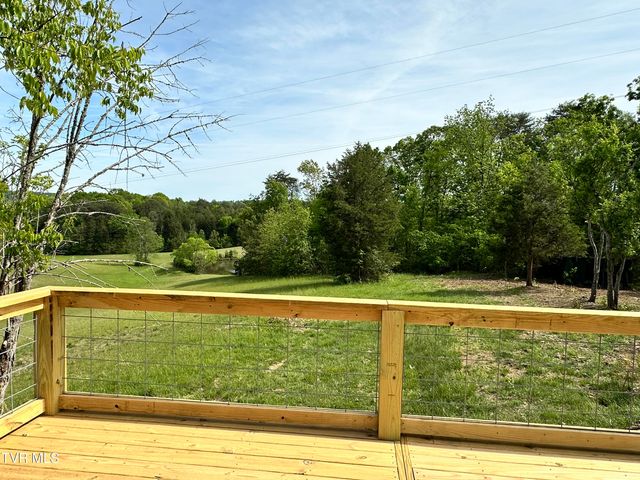 148 Walker Cemetery Road, Bulls Gap, TN 37711