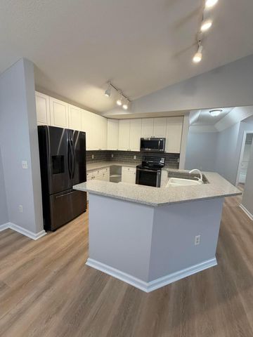 7774 S Essex Gate Drive S, Dublin, OH 43016