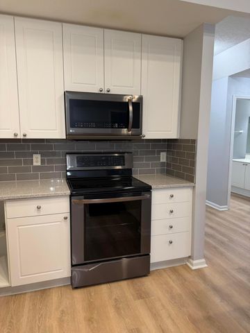 7774 S Essex Gate Drive S, Dublin, OH 43016