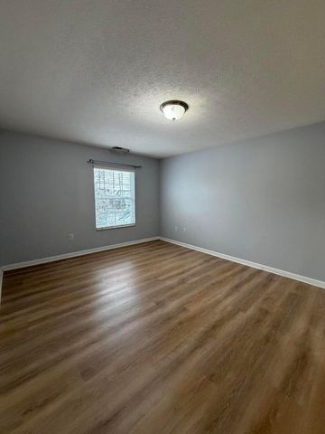 7774 S Essex Gate Drive S, Dublin, OH 43016