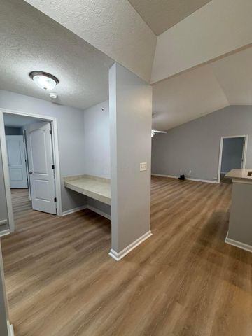 7774 S Essex Gate Drive S, Dublin, OH 43016