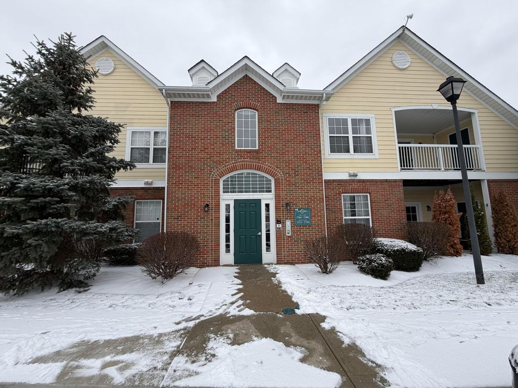 7774 S Essex Gate Drive S, Dublin, OH 43016