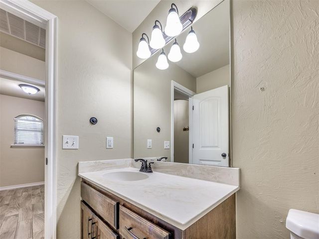 10808 SE 27th Street, Oklahoma City, OK 73130