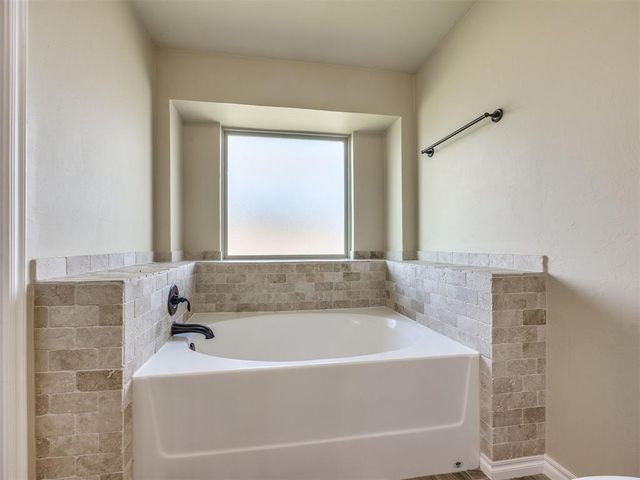10808 SE 27th Street, Oklahoma City, OK 73130