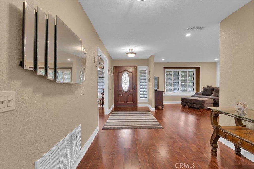 Image 4 of property listing at 11091 Seven Pines, Rancho Cucamonga, CA 91737