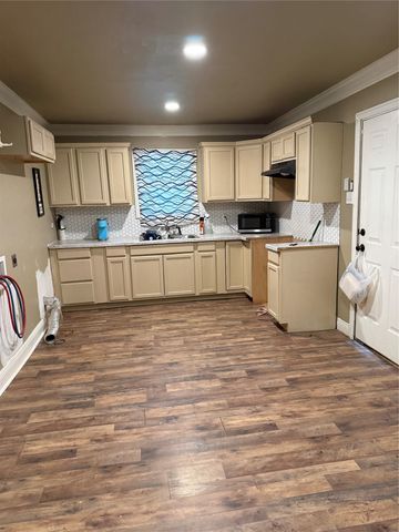 2831 Corbitt Street, Shreveport, LA 71108