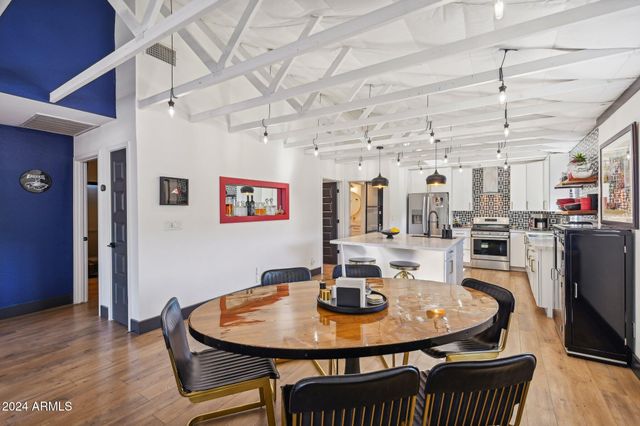 2101 N 25TH Place, Phoenix, AZ 85008