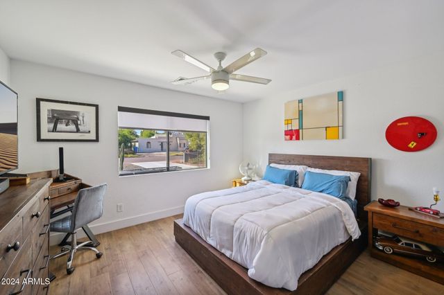 2101 N 25TH Place, Phoenix, AZ 85008