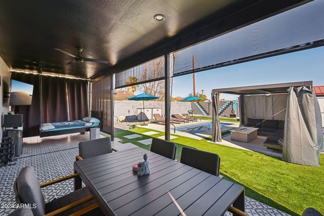 2101 N 25TH Place, Phoenix, AZ 85008