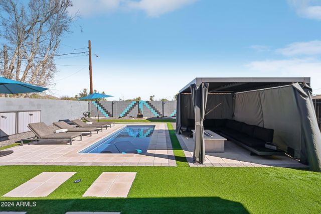 2101 N 25TH Place, Phoenix, AZ 85008