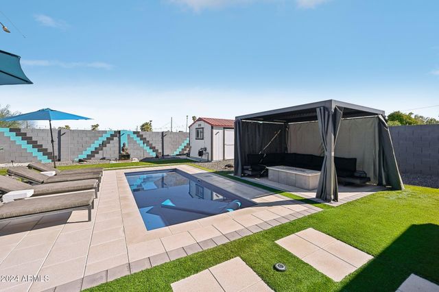 2101 N 25TH Place, Phoenix, AZ 85008