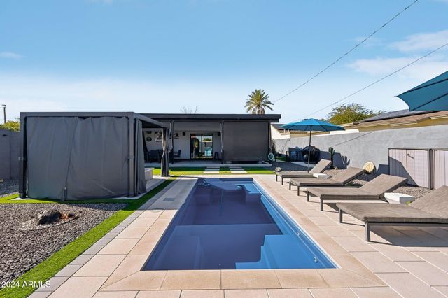 2101 N 25TH Place, Phoenix, AZ 85008