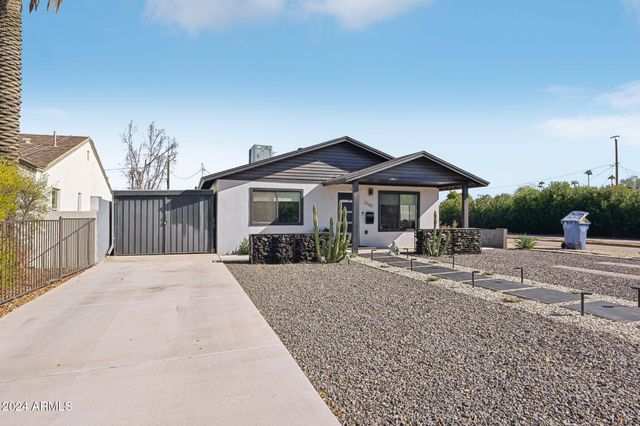 2101 N 25TH Place, Phoenix, AZ 85008