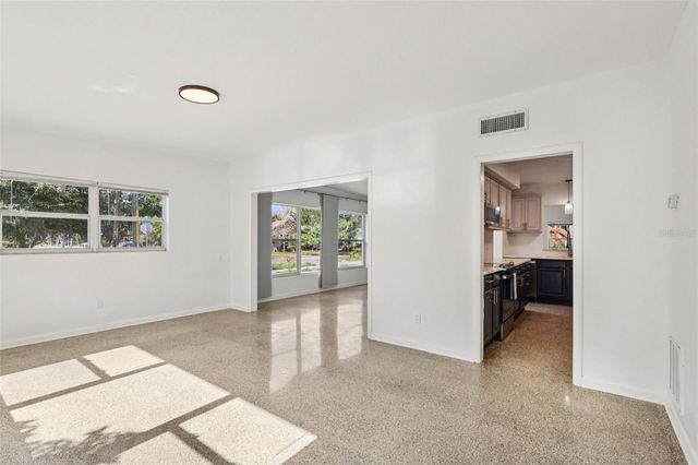 1601 TRIANGLE AVENUE, Orlando, FL 32806