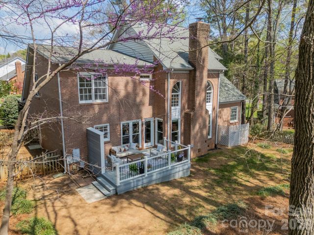 4504 Willow Croft Court, Charlotte, NC 28226