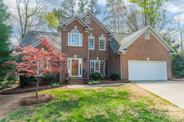 4504 Willow Croft Court, Charlotte, NC 28226